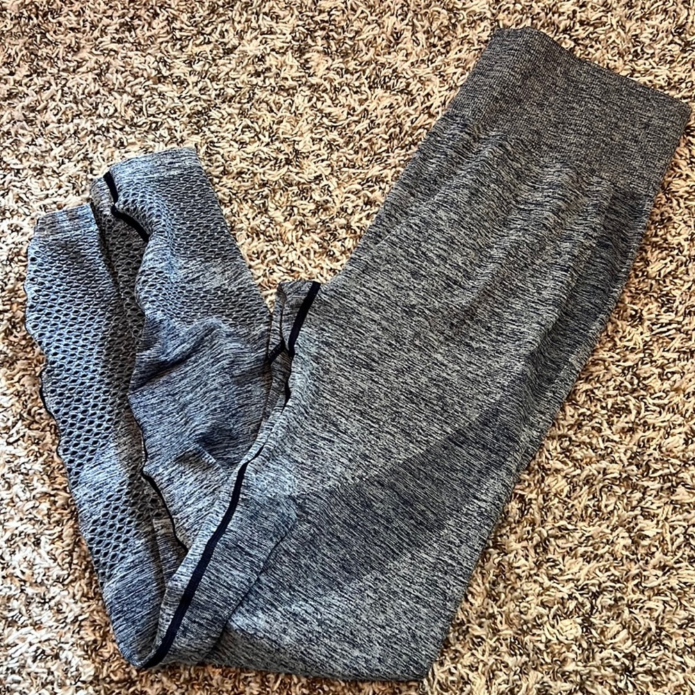 Pink VS Seamless leggings